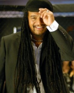 00-MaxiPriest