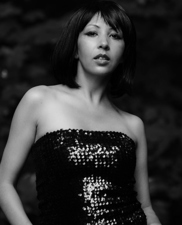 1436474271_Pearl_Cover_Portrait-3