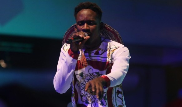 mr eazi